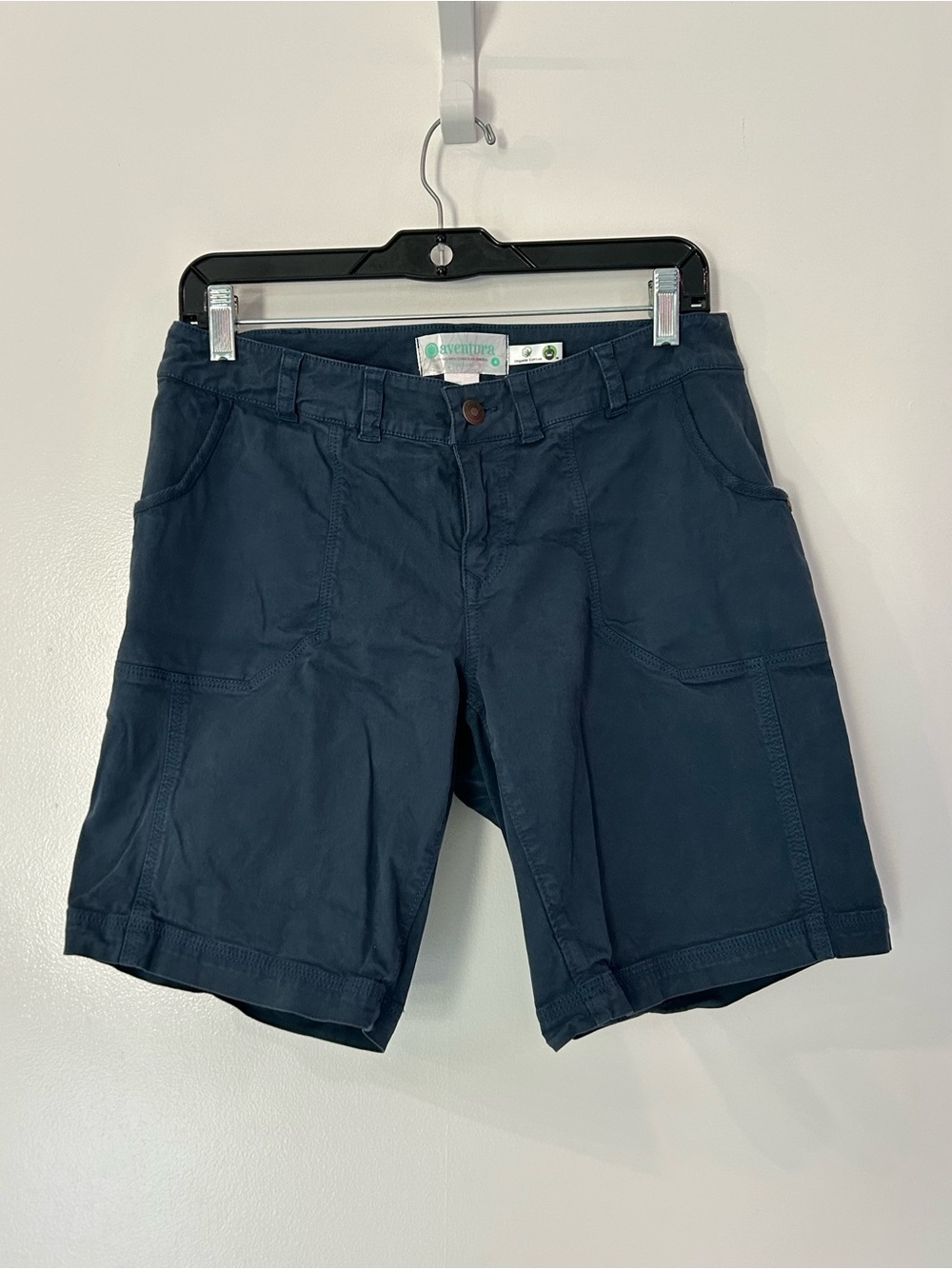 Aventura Chino Shorts Women Size 4 Navy Blue Organic Cotton Worn Once EUC
